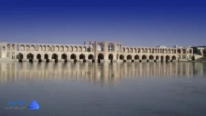 تحقیق در مورد اصفهان سی و سه پل ❤ دانلود PDF